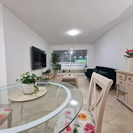 Aa Guest - La Marina Sea Views Eco Apartment