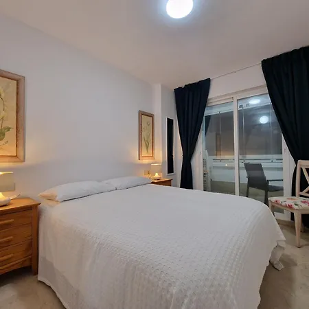Apartment Aa Guest - La Marina Sea Views Eco Marbella