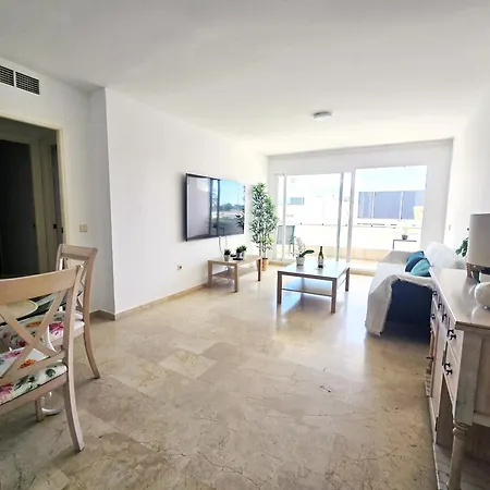 Aa Guest - La Marina Sea Views Eco Apartment